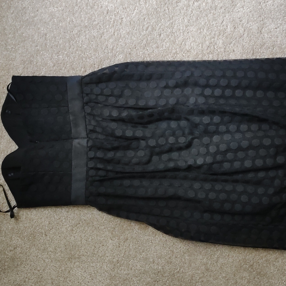 Black strapless dress (White House Black Market) - Picture 2 of 3